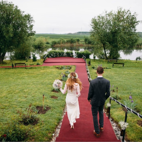 European wedding dress made by a professional tailor - Picture 9 of 9